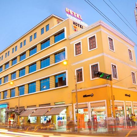 Hotel Colon Plaza Іка Екстер'єр фото